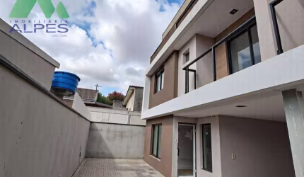 Sobrado com 3 dormitórios à venda, 166 m² por R$ 829.000,00 - Xaxim - Curitiba/PR