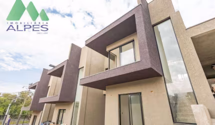 Sobrado com 3 dormitórios à venda, 115 m² por R$ 650.000,00 - Boqueirão - Curitiba/PR