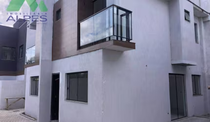 Sobrado com 2 dormitórios à venda, 69 m² por R$ 360.000,00 - Alto Boqueirão - Curitiba/PR