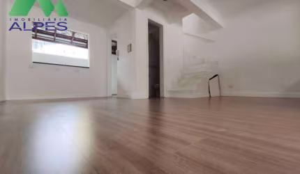 SOBRADO EM CONDOMINIO NA MELHOR LOCALIZAÇÃO DA RUA PAULO SETUBAL PROXÍMO CHURR ARCO IRIS