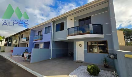 Sobrado à venda, 100 m² por R$ 619.900 - Bom Jesus - São José dos Pinhais/PR