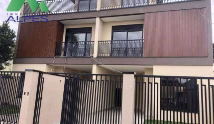 Sobrado com 4 dormitórios à venda, 127 m² por R$ 829.205,00 - Boqueirão - Curitiba/PR