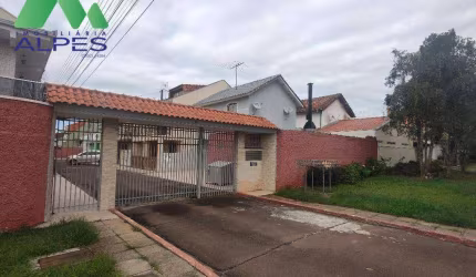 Sobrado com 3 dormitórios para alugar, 100 m² por R$ 2.221,59/mês - Boqueirão - Curitiba/PR