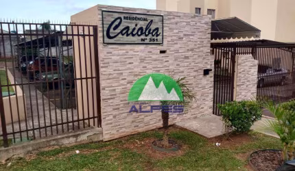 NO MELHOR DO SITIO CERCADO VAGA DE GARAGEM COBERTA SALÃO DE FESTAS