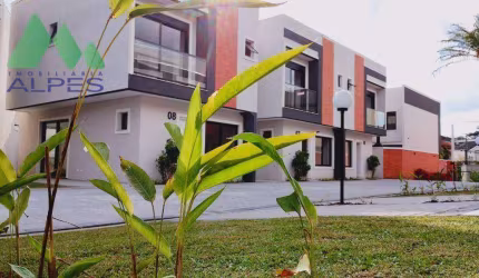 Sobrado à venda, 116 m² por R$ 740.000,00 - Boqueirão - Curitiba/PR