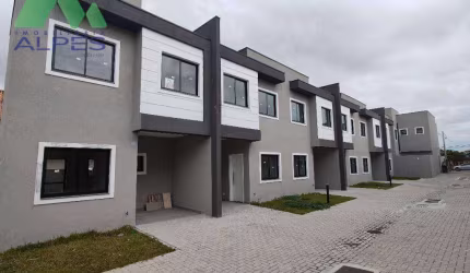 Sobrado com 3 dormitórios à venda, 71 m² por R$ 430.000,00 - Boqueirão - Curitiba/PR