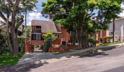 Casa Residencial, 4 Quartos, 5 Vagas, a Venda, no Bairro Vista Alegre, Jardim Schaffer, Bosque do Alemão, Curitiba REbrokers