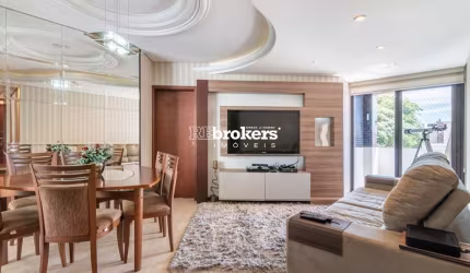Apartamento Água Verde, 3 quartos, sacada com churrasqueira, 2 vagas