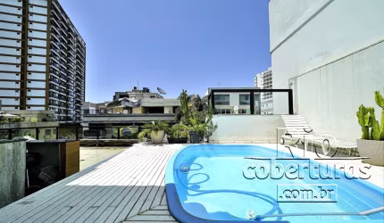 Cobertura à venda no Jardim Oceânico. Única. Duplex.