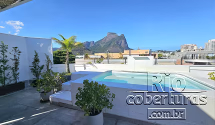 Cobertura à venda no Jardim Oceânico. Segurança 24 horas.