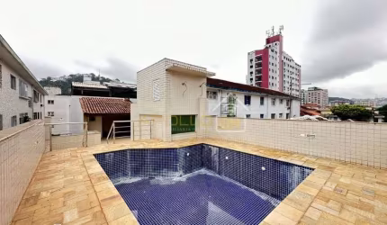 Casa Triplex com piscina - Campo Grande