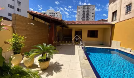 Casa sobrado 4 quartos- Marapé - Santos