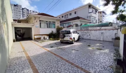 Casa Isolada - 4 quartos - Campo Grande - Santos