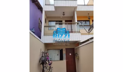 Sobrado com 4 Quartos à venda, 145m² - Pechincha