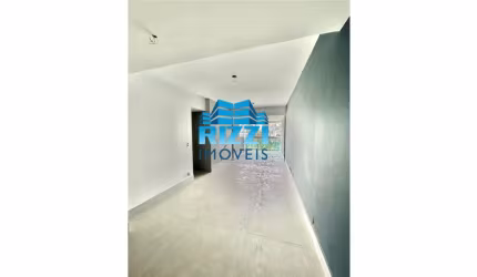 Apartamento Reformado com 03 Quartos  (01 suíte)