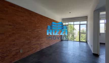 Ótimo apartamento à venda com 02 quartos na Freguesia/Jacarepaguá
