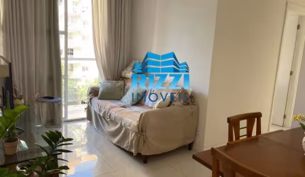 Lindo Apartamento com 02 quartos (01 suíte) no Anil