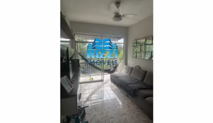 Ótimo apartamento com 3 quartos na Taquara