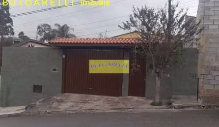 Casa à venda Terrea Contendo 3 Quartos, 1 Suite, 4 Vagas, 515M², Ótimo Bairro JARDIM CELESTE ao Lad