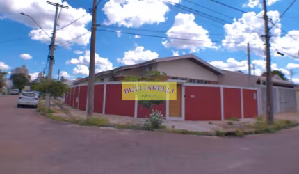 Casa Terrea para Venda ou Permuta  3 Dormitorios 1 Suite , Piscina , 3 Vagas, Vila Liberdade, Jundi