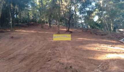 Lindo Terreno à venda 10.000M² Plano em Região Chacaras com Òtima Localização Bairro CAXAMBU Famoso