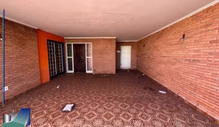 Casa Comercial com 3 Quartos para Alugar, 154 m² - Jardim palma Travassos