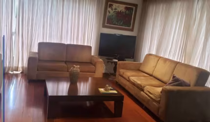 Apartamento com 4 quartos á venda, 107m² - Centro