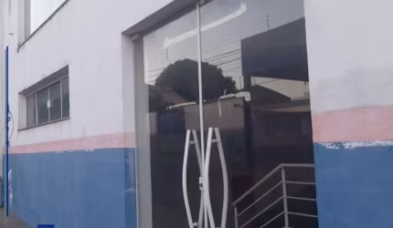 Salão Comercial para alugar, 150m² - Vila Tibério