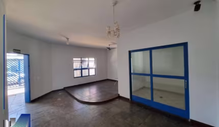 Casa Comercial para Locação Lagoinha sala ampla -  165 M² área útil - Ribeirão Preto