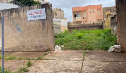 Terreno com 300,00m² - Jardim Irajá