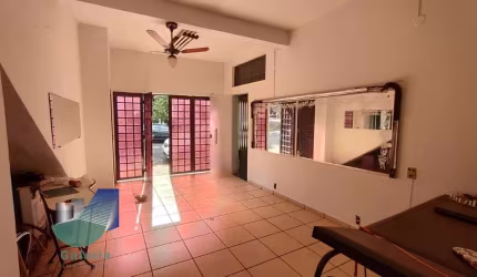 Casa Residencial com 4 quartos para alugar, 180m² - Jardim Castelo Branco