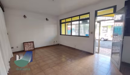 Casa comercial com 3 quartos para alugar, 192m² - Centro