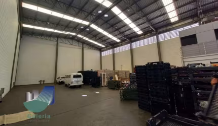 Galpão comercial para alugar, 890m² - Jardim Zara
