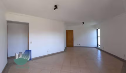 Apartamento com 4 quartos para Alugar, 156m² - Centro