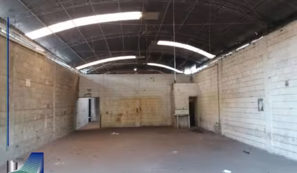 Galpão comercial para alugar, 302m² - Jardim Maria Goretti