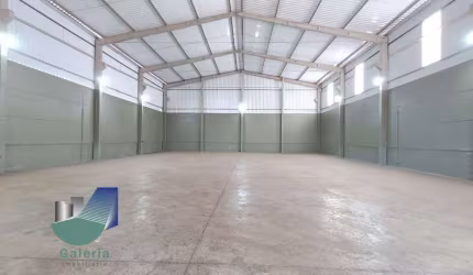 Galpão Comercial para alugar, 700m² - Jardim Joquei Clube