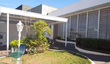 Casa Comercial com 3 quartos para alugar, 399m² - Jardim Sumaré