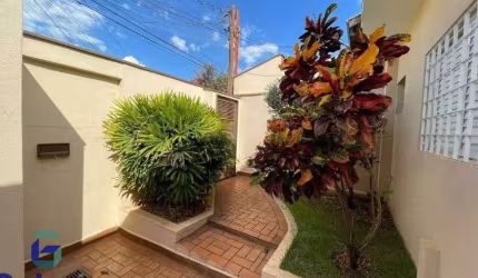 Casa Residencial com 3 suítes para alugar, 195m² - Parque Anhanguera