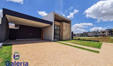 Casa de Condomínio com 3 suítes à venda, 204m² - Residencial Alto do Castelo