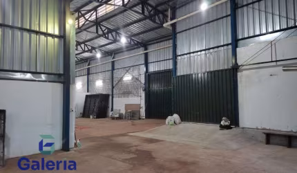 Galpão comercial para alugar, 527m² - Jardim Castelo Branco