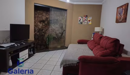 Casa com 3 quartos para alugar, 114m² -  Conjunto Habitacional Jardim das Palmeiras