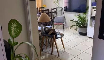 Casa residencial com 2 quartos para alugar, 46m² - Jardim Cristo Redentor