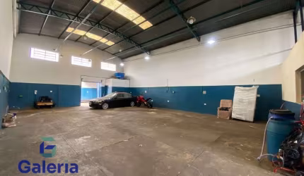 Galpão comercial para alugar, 200m² - Parque Industrial Tanquinho