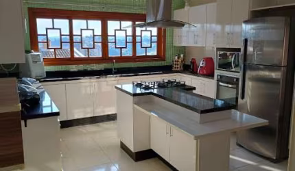 Casa com 3 dormitórios à venda, 454 m² por R$ 1.300.000,00 - Jardim Coronel Peroba - Itatiba/SP