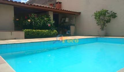 Casa com 3 dormitórios à venda, 240 m² por R$ 850.000,00 - Nova Itatiba - Itatiba/SP