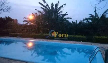 Chácara com 4 dormitórios à venda, 5000 m² por R$ 950.000,00 - Cocais - Itatiba/SP