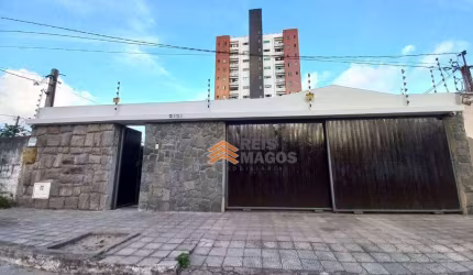 Casa com 3 dormitórios, 250 m² - venda por R$ 600.000,00 ou aluguel por R$ 2.706,21/mês - Lagoa Nova - Natal/RN