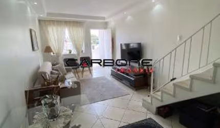 Casa com 2 quartos à venda na Rua Jaboticabal, Vila Bertioga, São Paulo por R$ 720.000