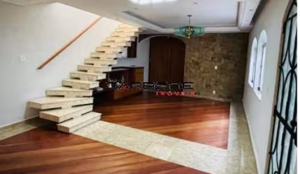 Casa com 3 quartos à venda na Rua Pedro Custódio de Mello, Mooca, São Paulo por R$ 1.700.000