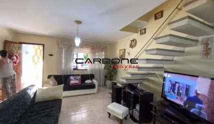 Casa com 3 quartos à venda na Rua Luiza Canero, Vila Canero, São Paulo por R$ 690.000